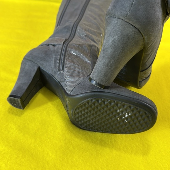 A2 by Aerosole tall boots - Picture 5 of 8